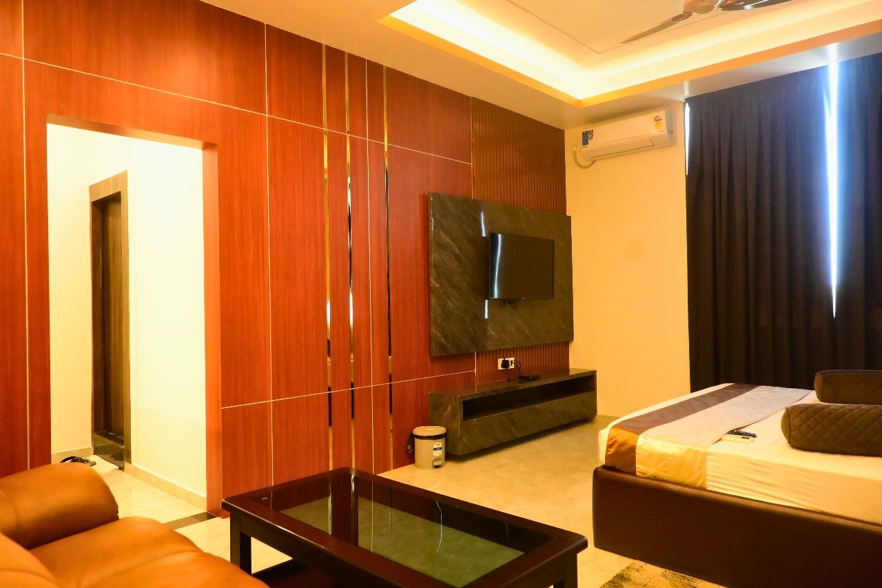 Best Luxury Rooms in Motihari