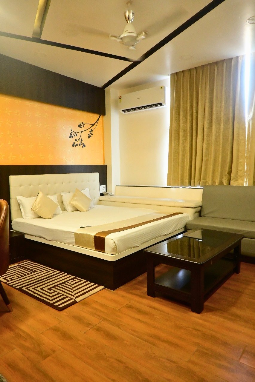 Royal Semi Suites in Motihari